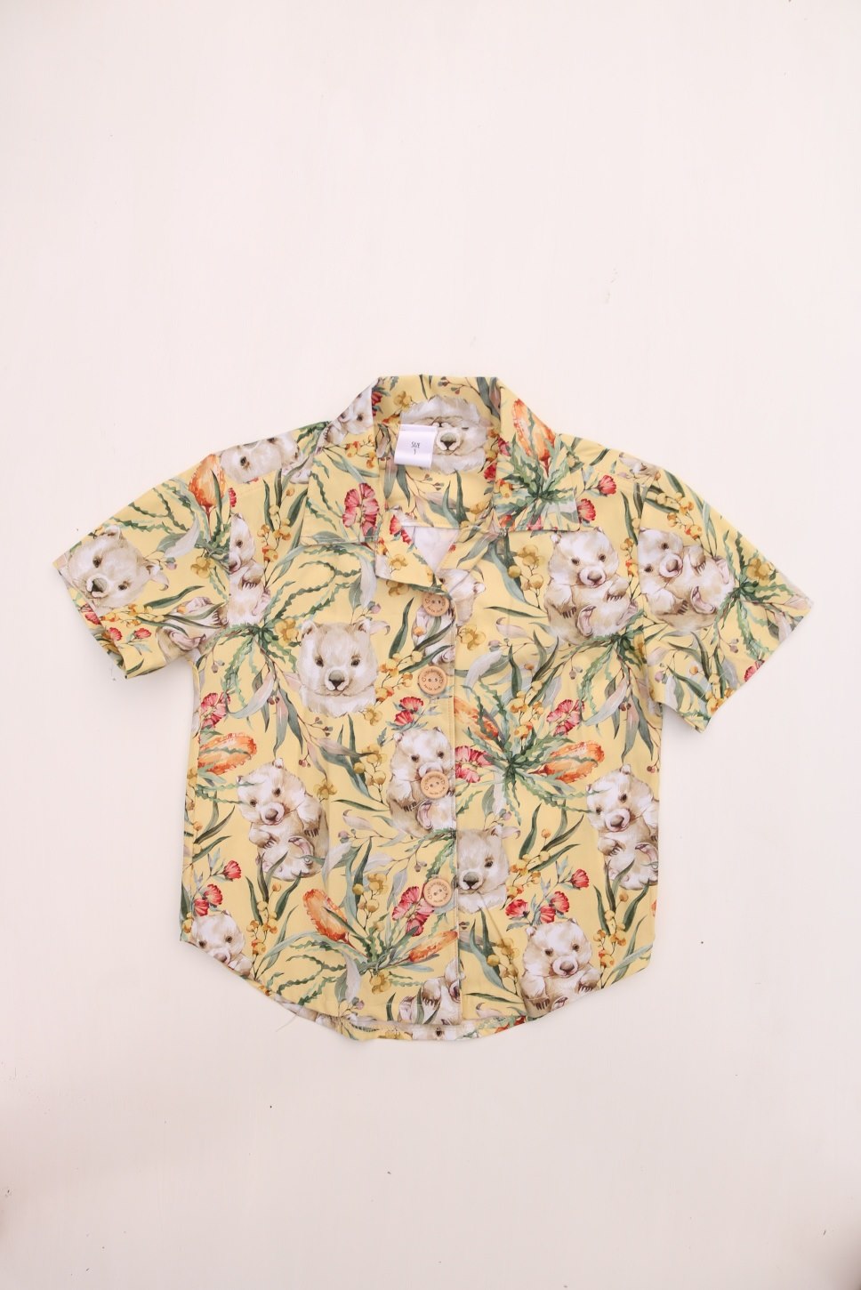 Boys buttons up shirt