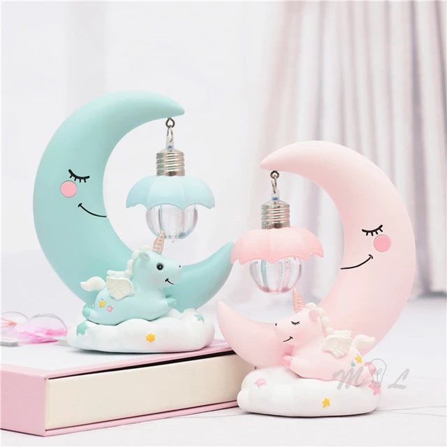 Unicorns lamps.