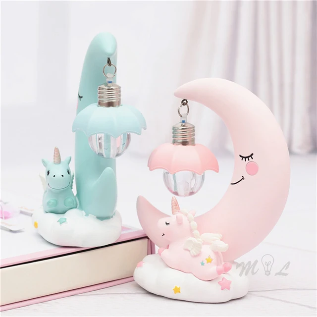 Unicorns lamps.